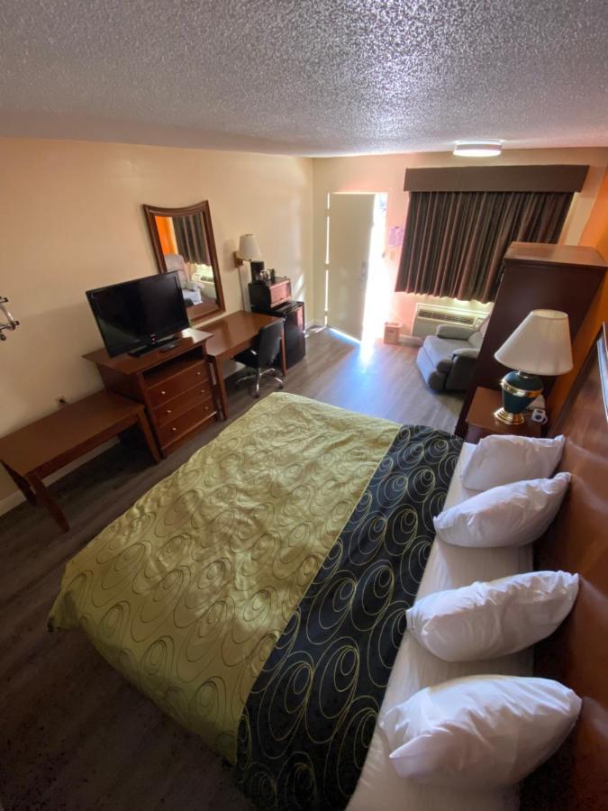Budget Host Inn - Baxley Экстерьер фото