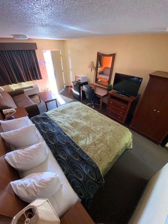 Budget Host Inn - Baxley Экстерьер фото