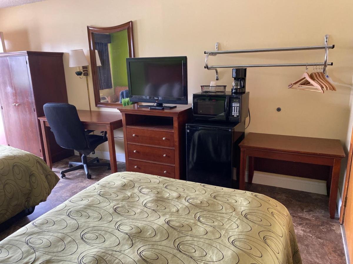 Budget Host Inn - Baxley Экстерьер фото